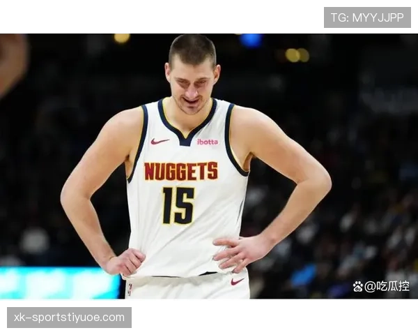 张伯伦内线统治力拉开差距，关键篮板数超越同期对手